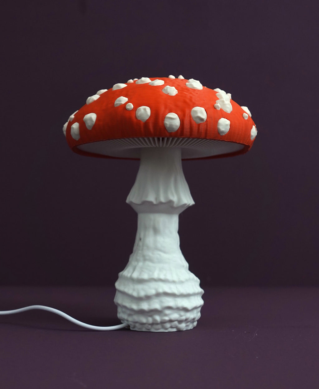 Fliegenpilz Tischlampe "Amanita Muscaria" – Naturgetreues 3D-Druck Design