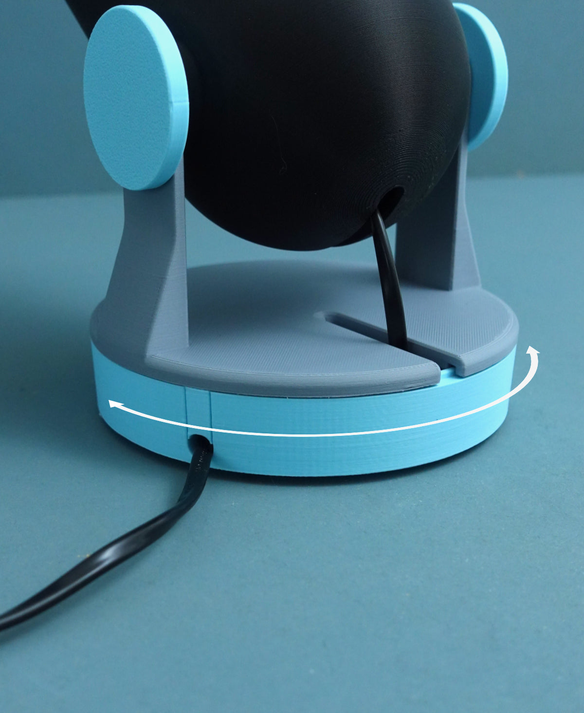 Kanonen-Designerlampe mit Schwenkfunktion – Einzigartiges Lichtobjekt
