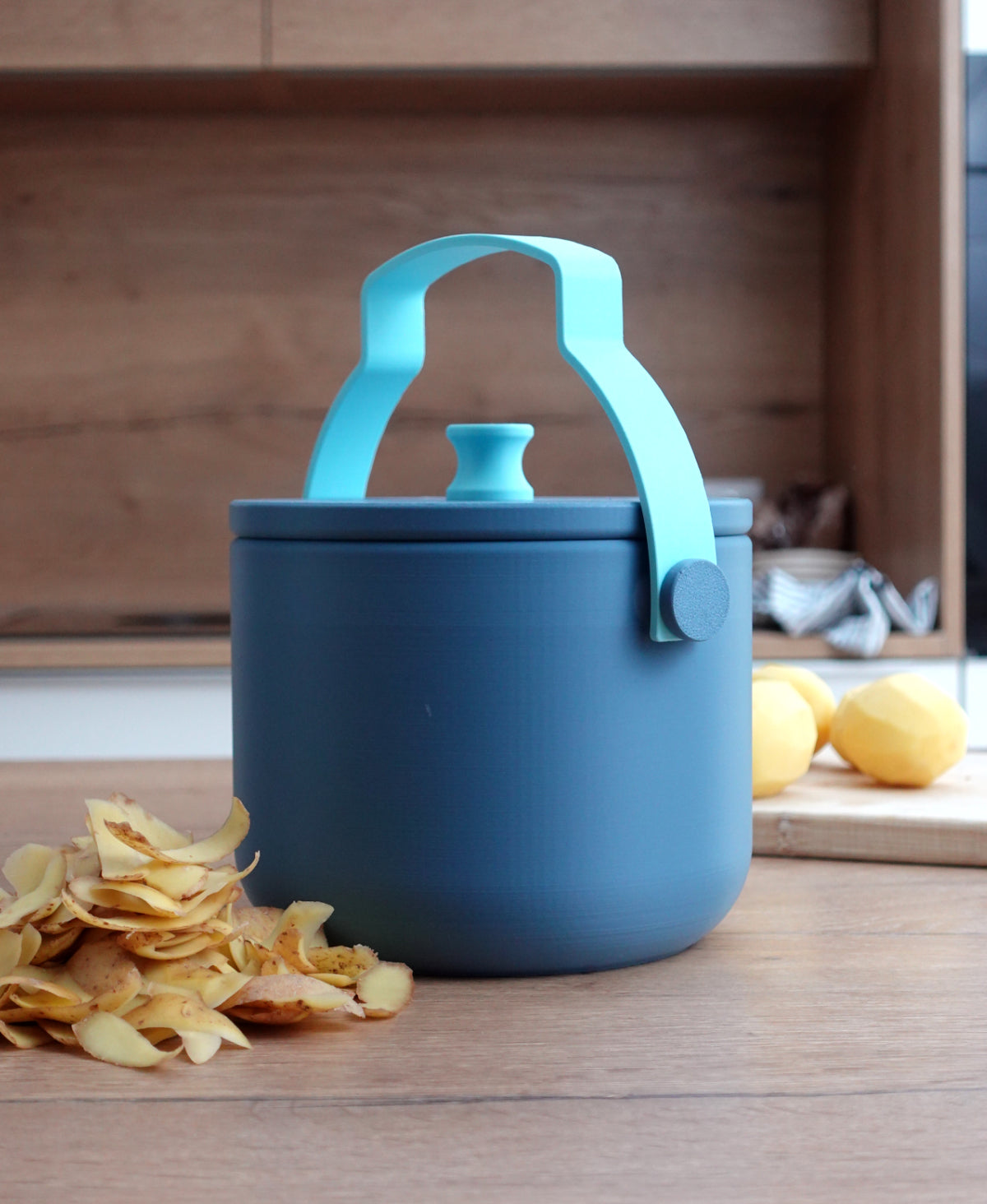 Bio-Mülleimer mit Belüftungsdeckel – Funktional & Geruchsneutral