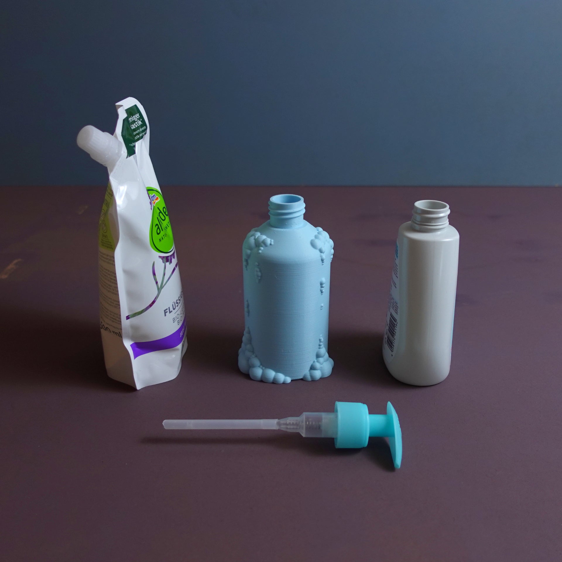 Seifenspender "Bubbles" – Nachfüllbarer Design-Dispenser