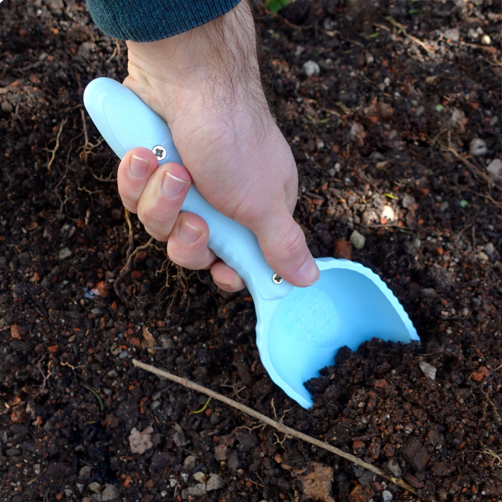 Gartenschaufel – Kompakte Hilfe für Topf & Beet